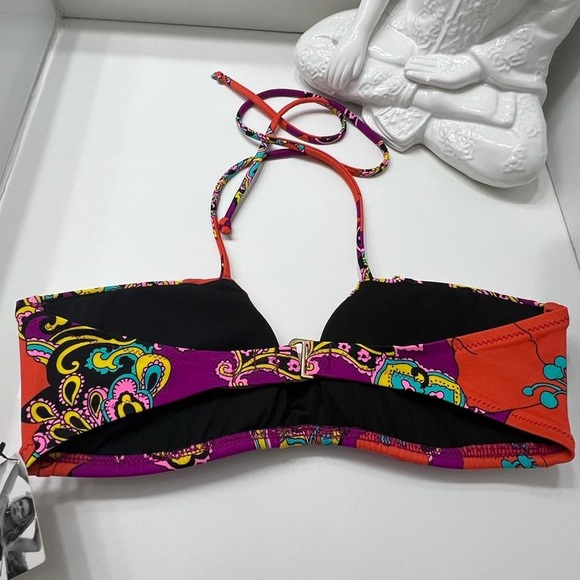 Victoria’s Secret swim top nwt - Picture 8 of 8